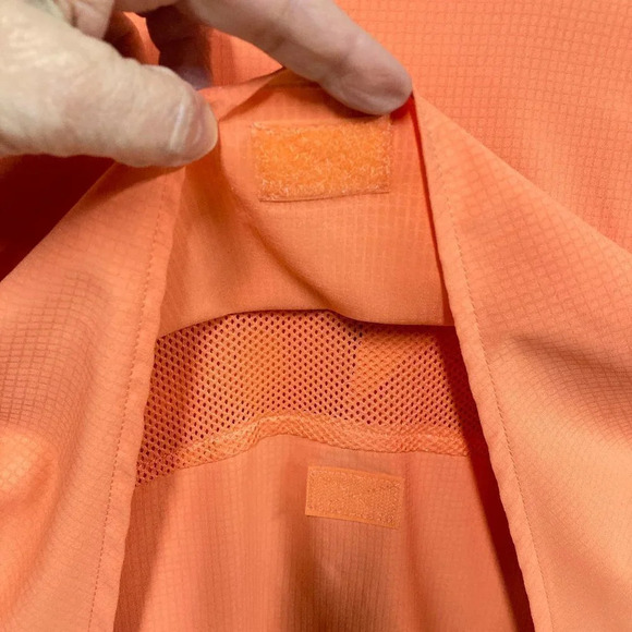 Reel Legends Coral Orange Vented Button-front Fishing Performance‎ Shirt, Small - Picture 8 of 9